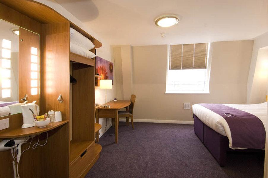 Premier Inn Брентвуд Екстер'єр фото